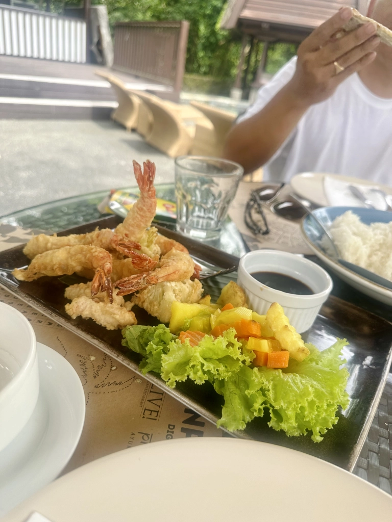 Pesce Pescetarian Restaurant - Shrimp Tempura
