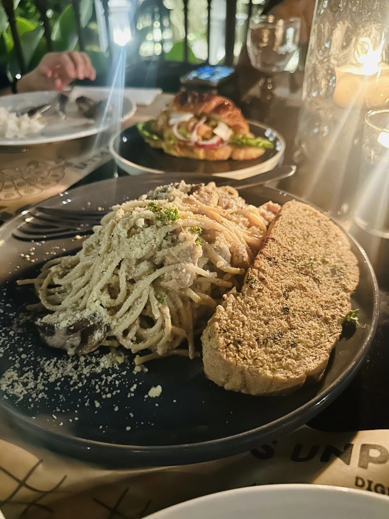 The Upperdeck Restaurant - Truffle mushroon chicken pasta
