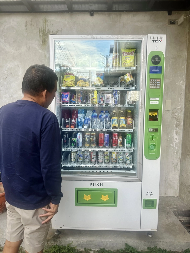 Shorebreak Hostel vending machine