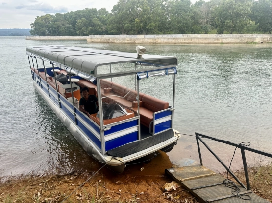 Sofia's Lake - Boat ride