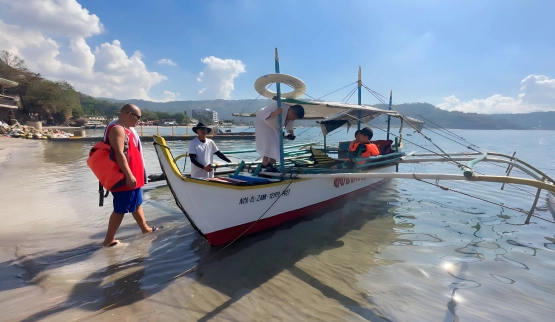 Mangrove Resort Hotel - Boat ride